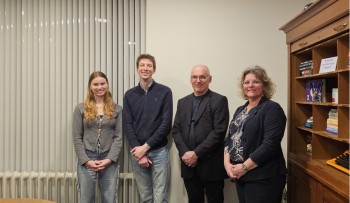 Nikki Henriette Manon en spreker 2 kopie